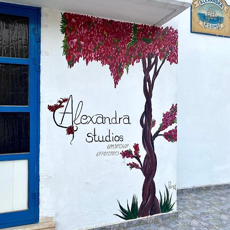 Alexandra Studios Néos Pírgos Dış mekan fotoğraf
