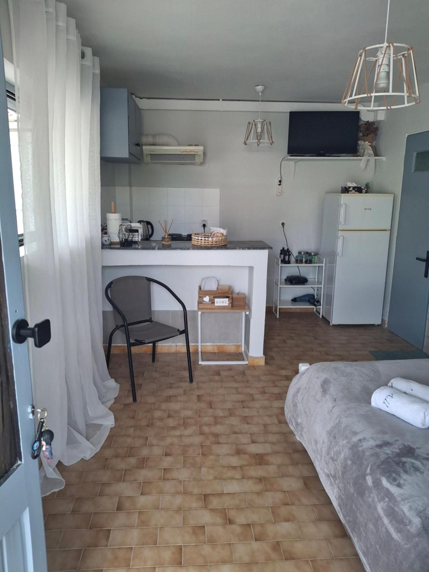 Alexandra Studios Néos Pírgos Dış mekan fotoğraf